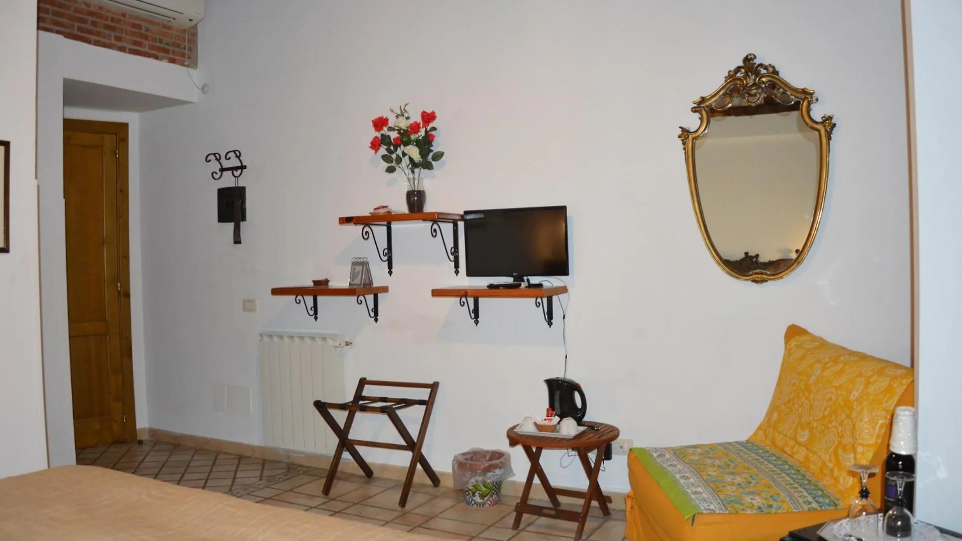 Antico Borgo Etneo Country Hotel Calatabiano