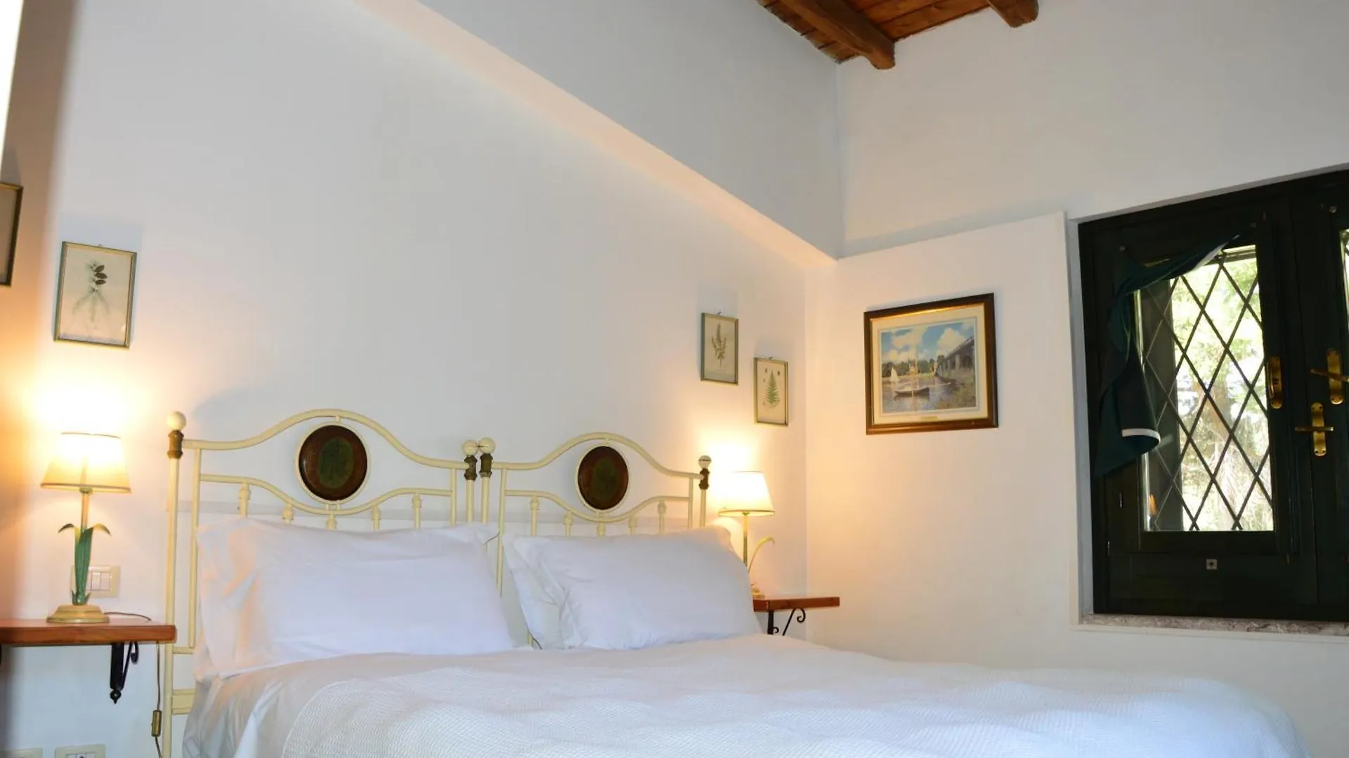Farm stay Antico Borgo Etneo Country Hotel Calatabiano