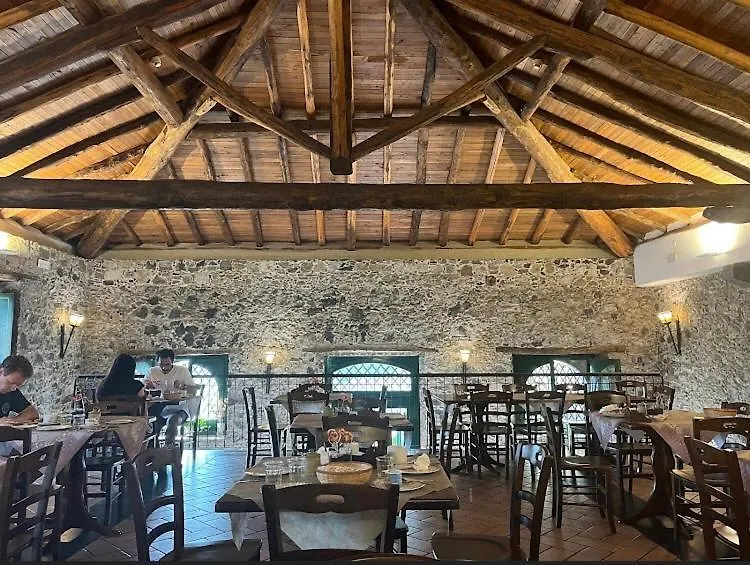 Antico Borgo Etneo Country Hotel Calatabiano 0*,  Italy