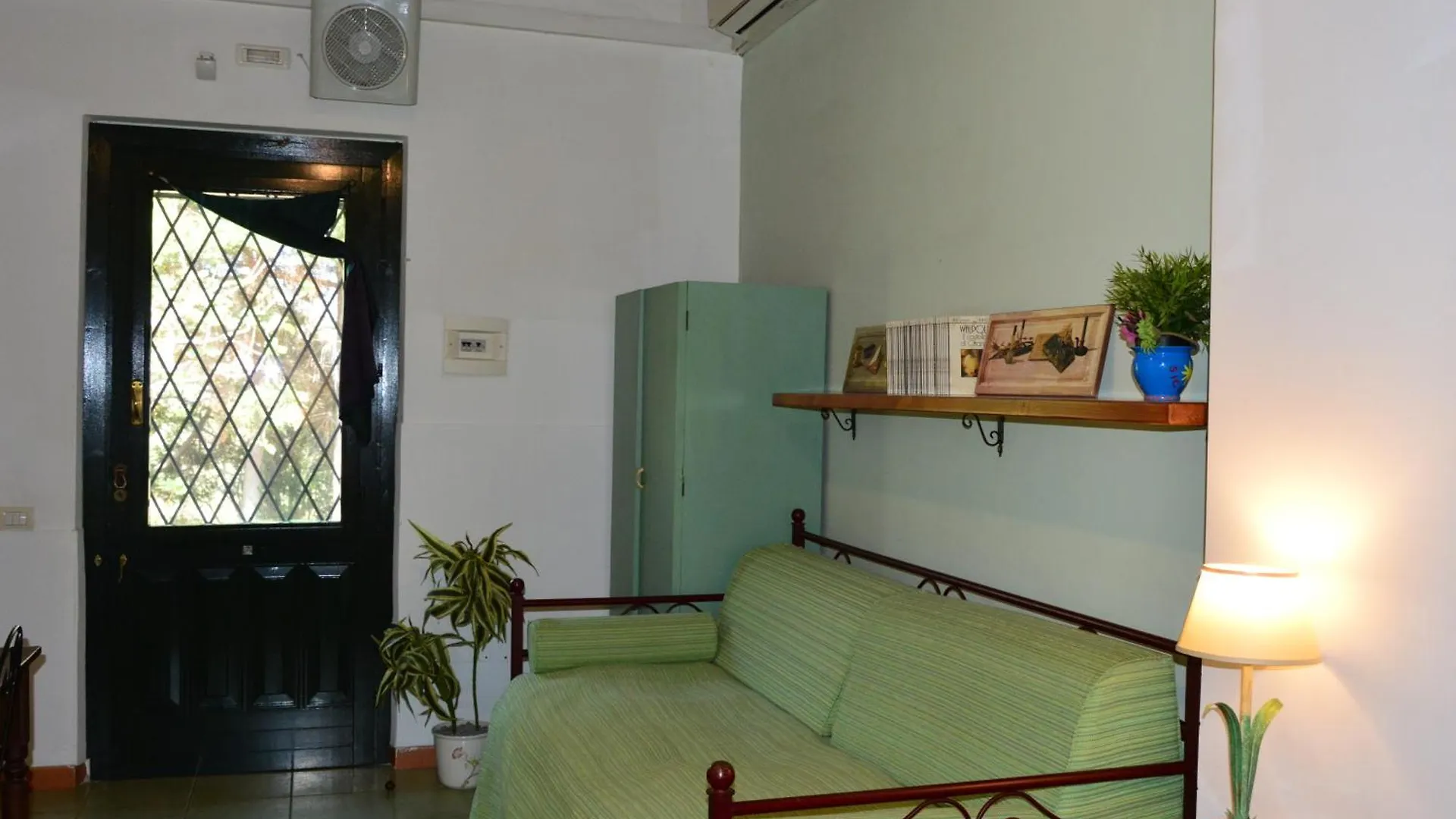 مزرعة للإقامة Antico Borgo Etneo Country Hotel كالاتابيانو إيطاليا