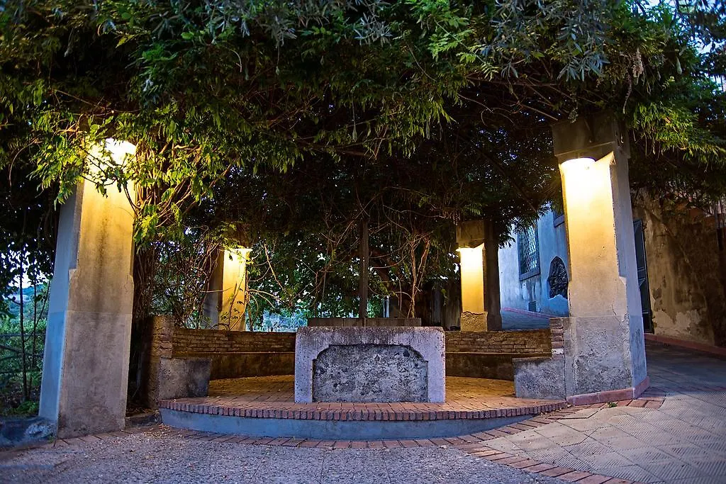 Antico Borgo Etneo Country Hotel Calatabiano 0*,  Italy