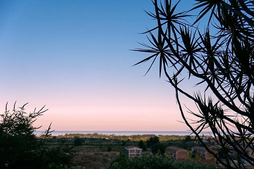 Antico Borgo Etneo Country Hotel Calatabiano
